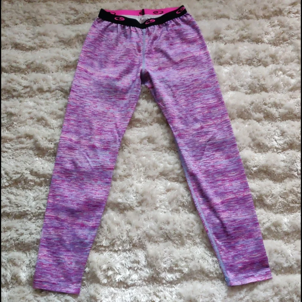 EUC Girl's workout/baselayer leggings
